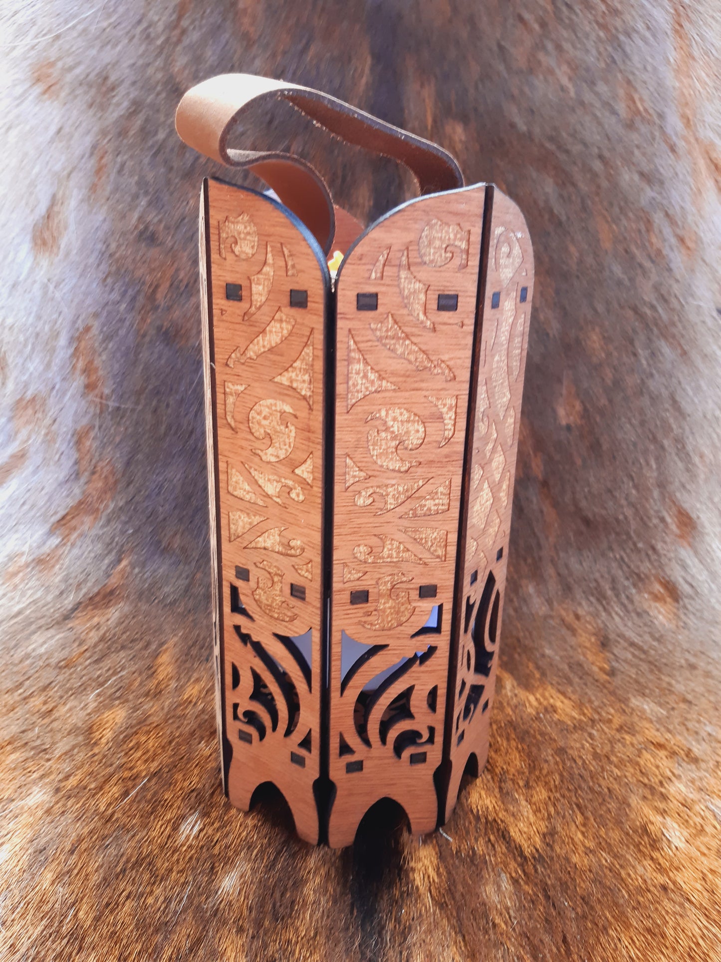 Rechargeable Wooden Lantern - Adventuring