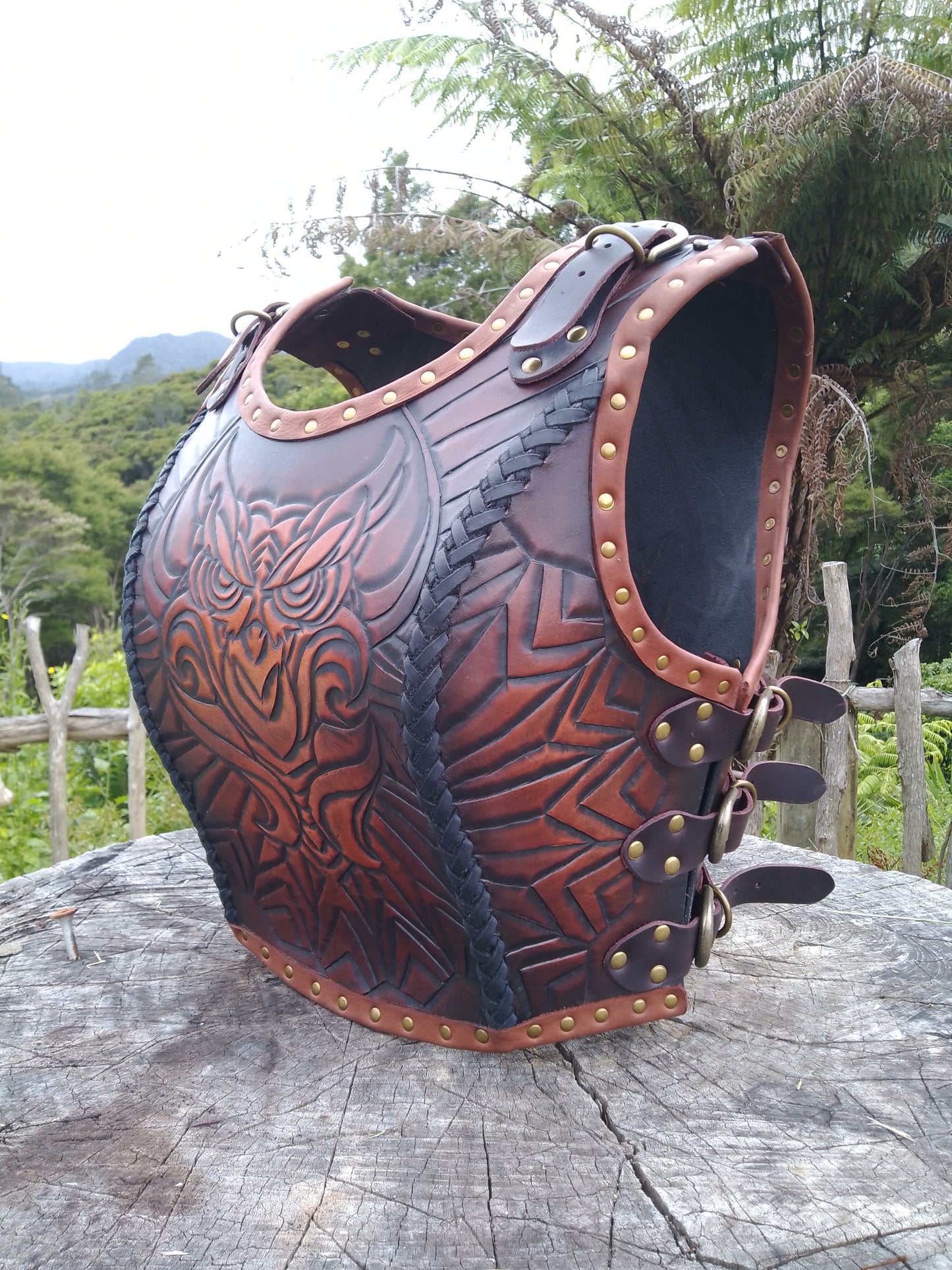 Womens Breastplate - Athena