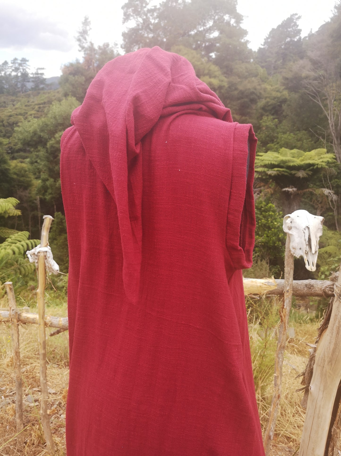 Pixie Cloak - Pohutukawa