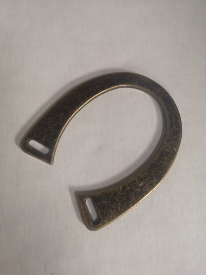 Horseshoe Loop - Flat Brass